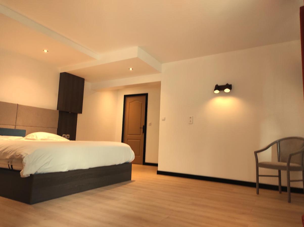 Modern'Hotel Valenciennes Ngoại thất bức ảnh